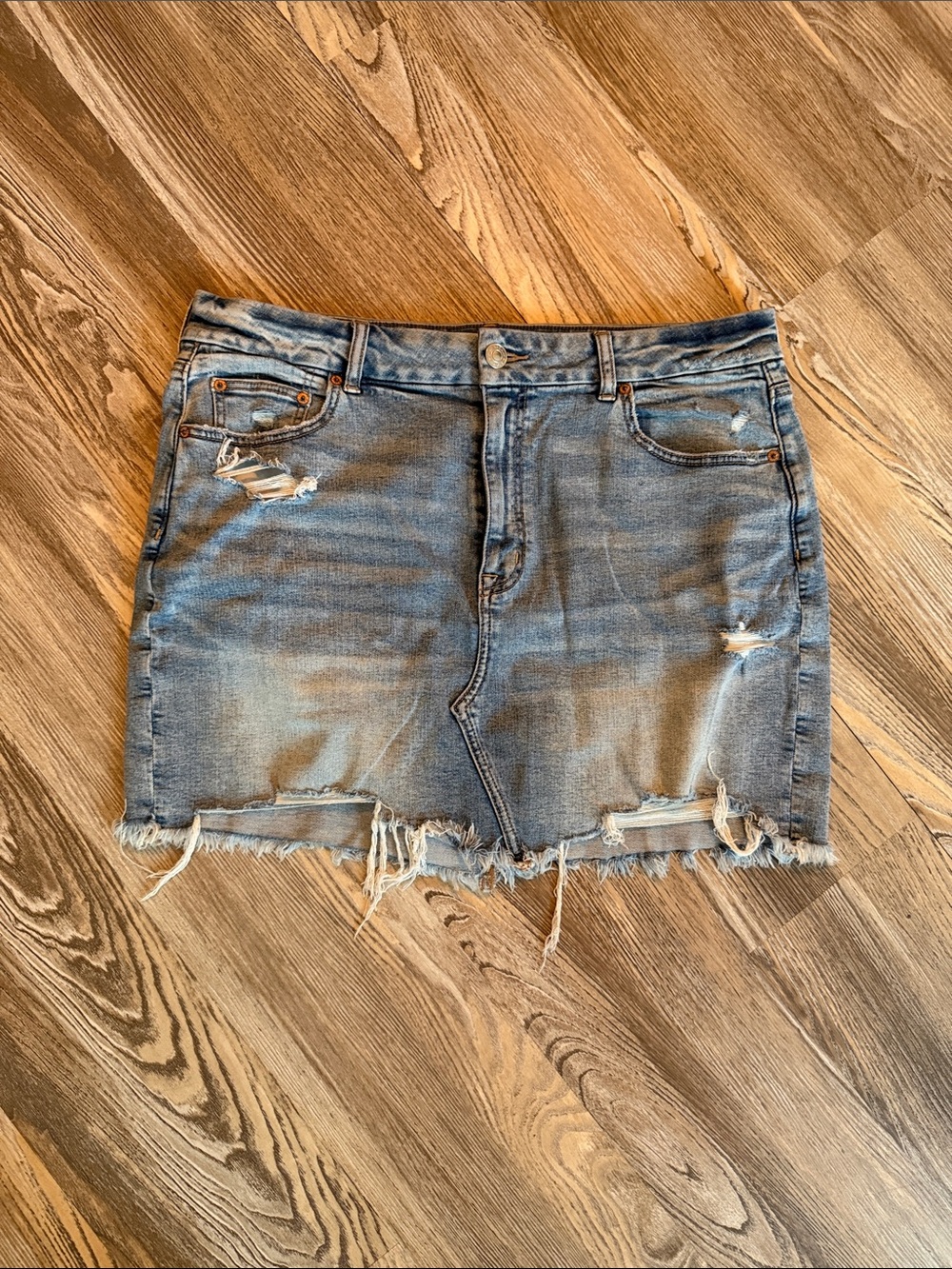 American Eagle Outfitters Light Blue Distressed Denim Mini Skirt